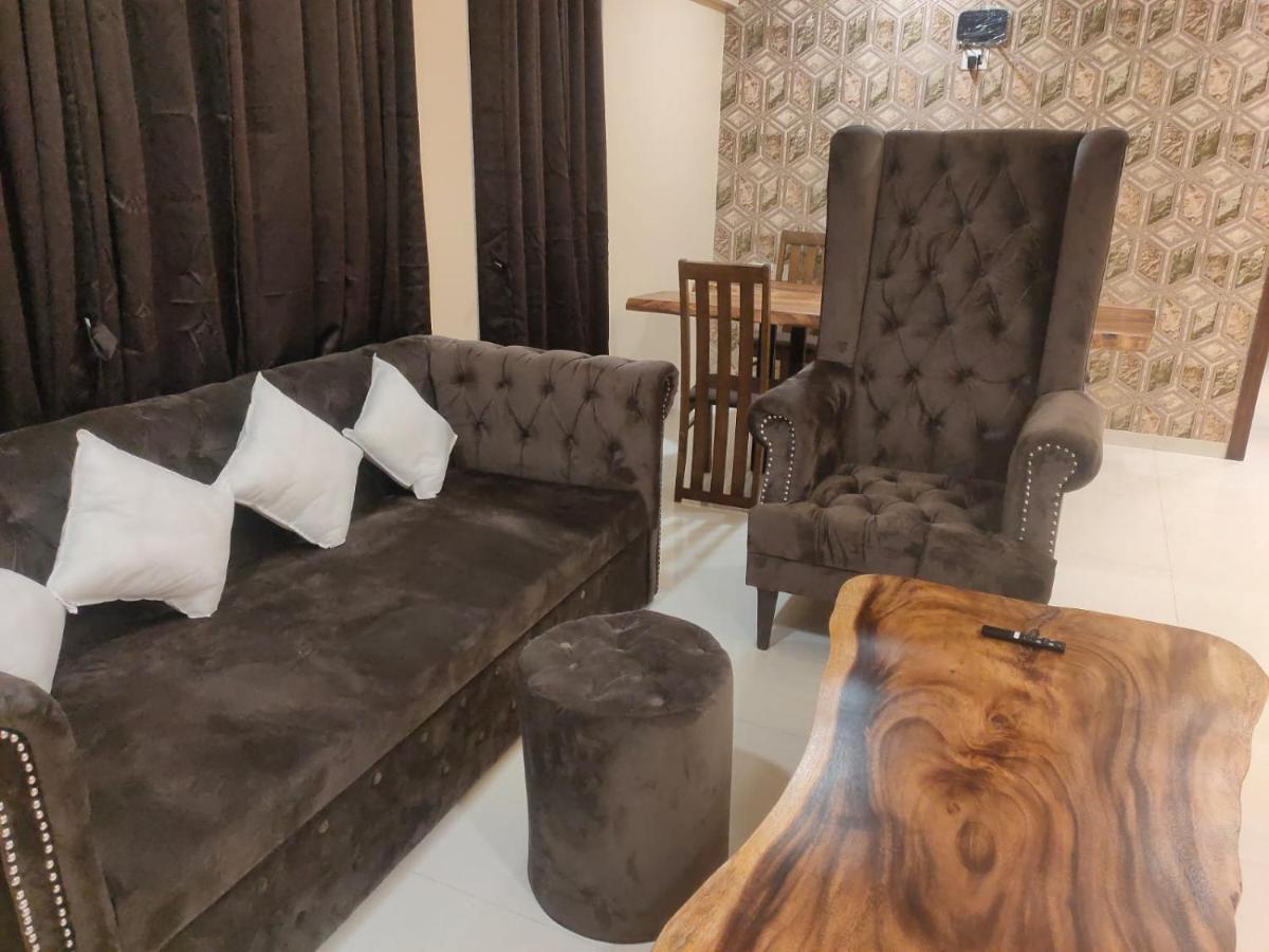 Osi Apartments Bandra West Bombay Eksteriør billede